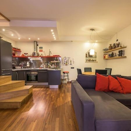 Traditional Apartment In Old City باري المظهر الخارجي الصورة