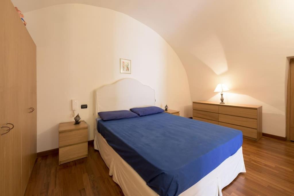 Traditional Apartment In Old City باري المظهر الخارجي الصورة