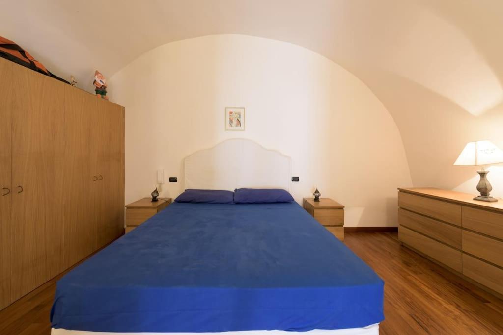 Traditional Apartment In Old City باري المظهر الخارجي الصورة